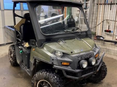 Traktori Polaris Ranger